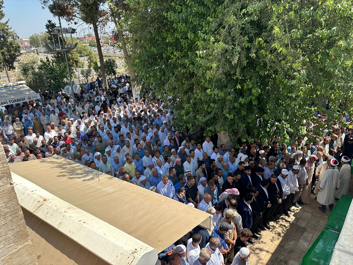 Diyarbakır Plakalı Minibüs Kaza Yapmıştı Ölen 4 Işçi Toprağa Verildi 1