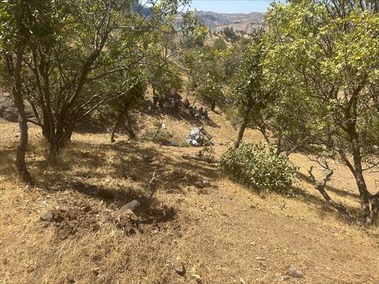 Diyarbakır'da Otomobil Şarampole Devrildi 3’Ü Çocuk 8 Yaralı 3