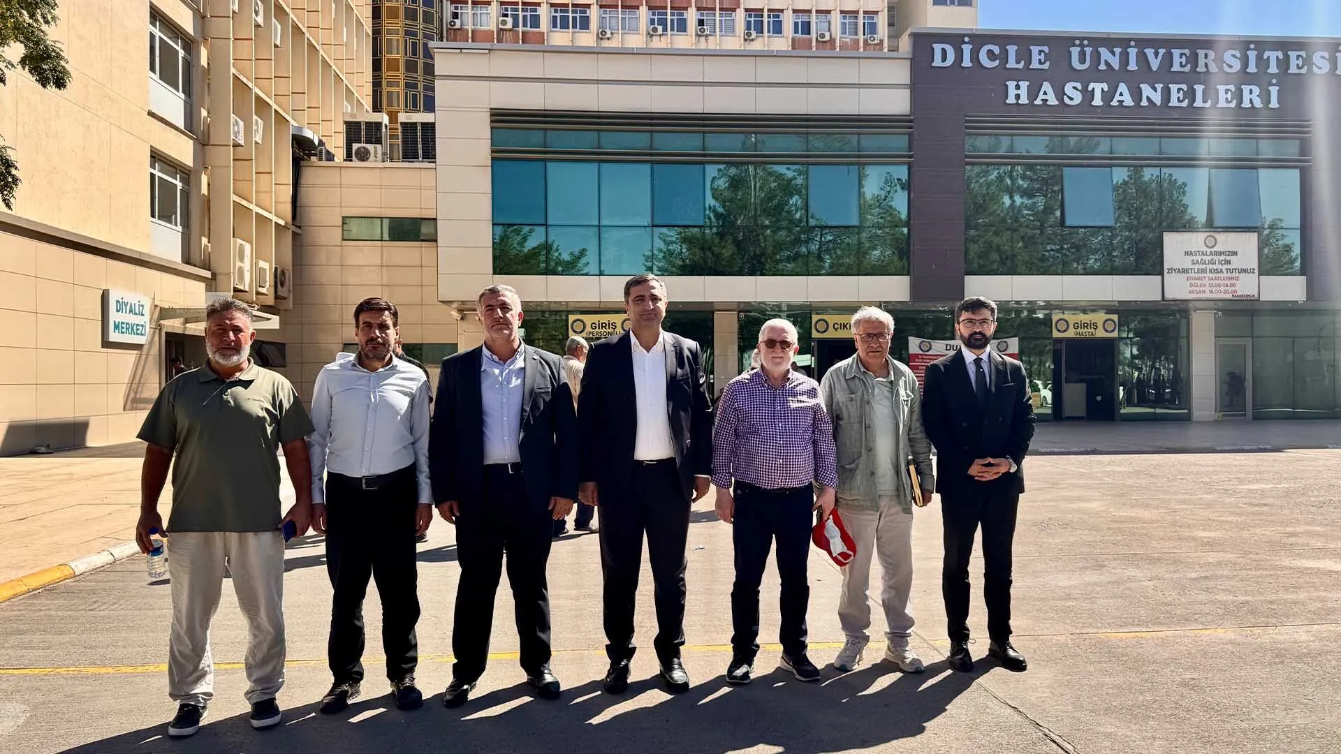 Hüda Par, Tedavi Gördüğü Hastanede İsmail Beşikçi'yi Ziyaret Etti 3