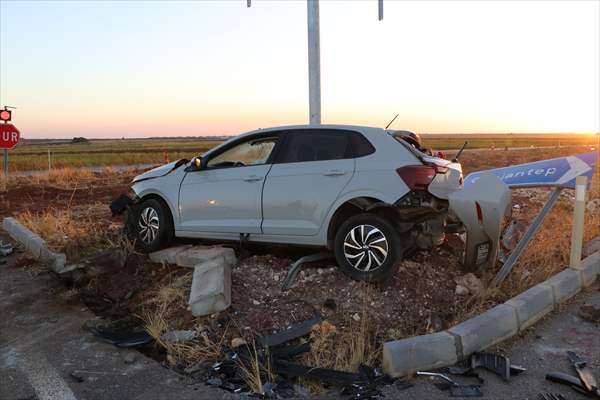 Kilis’te Minibüs Ile Otomobil Çarpıştı 12 Yaralı 1