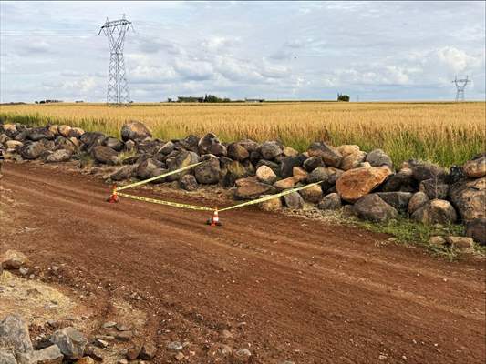 Şanlıurfa'da Tarlada Bulunan Top Mermisi Imha Edildi 1