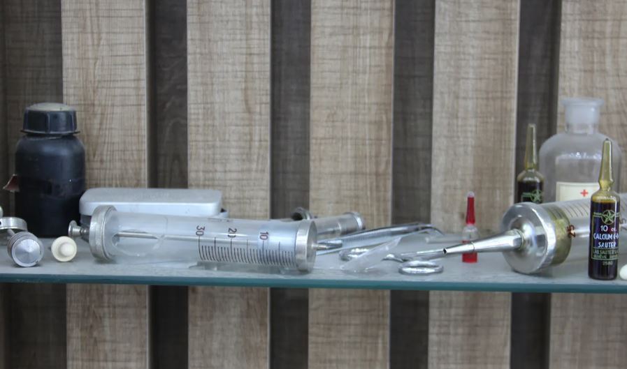 Batman’da Eczanede 150 Yıllık Nostalji Köşesi 3