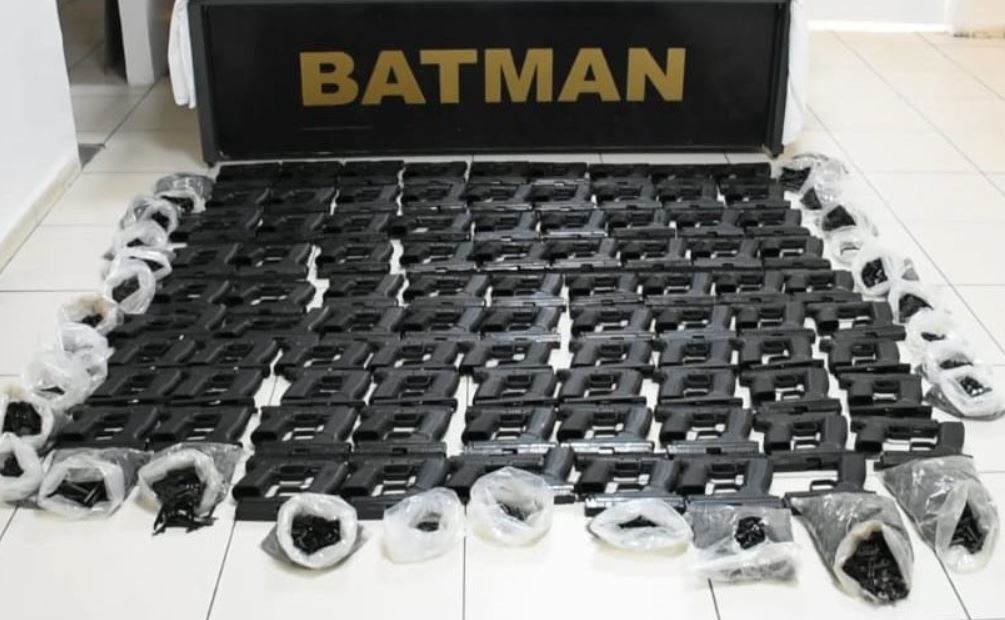 Batman'da Silah Kaçakçılarına Büyük Darbe 2 Binden Fazla Silah Ele Geçirildi 1