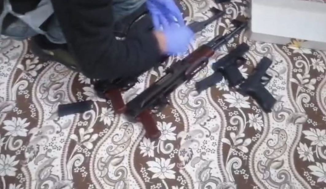 Batman'da Silah Kaçakçılarına Büyük Darbe 2 Binden Fazla Silah Ele Geçirildi 5