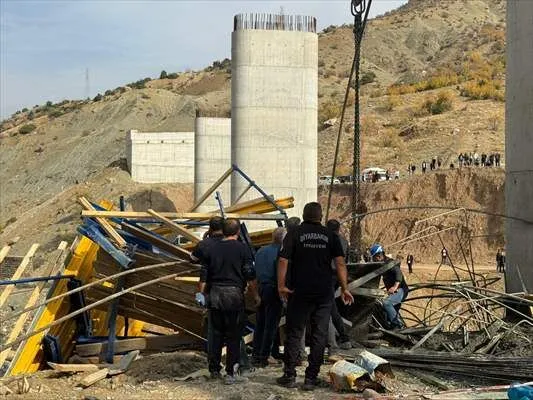 Diyarbakır'da Defnedildiler Ölen 4 Işçinin Isimleri Belli Oldu 1