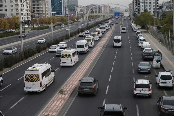 Diyarbakır'da Servis Şoförlerinden Rayiç Ücret Ve Denetim Talebi 1