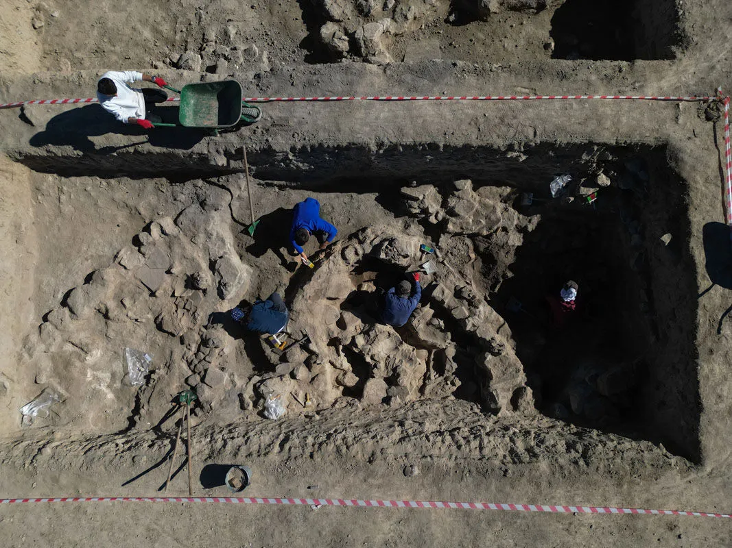 Van'da Tarihi Kazılar 5 Bin Yıllık Arpa Taneleri Bulundu 3