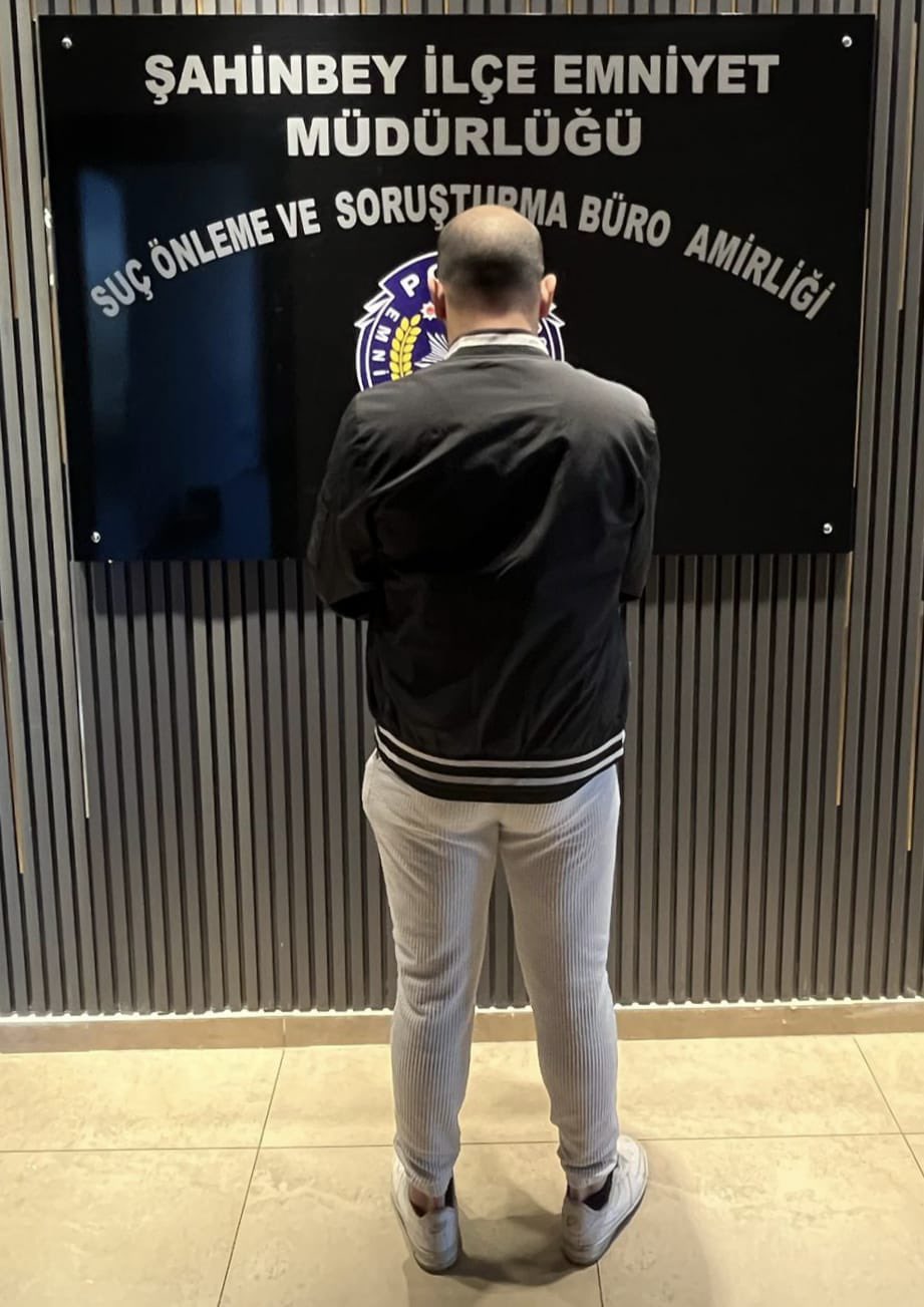 G7Ymk V L W4 A A5Ab B