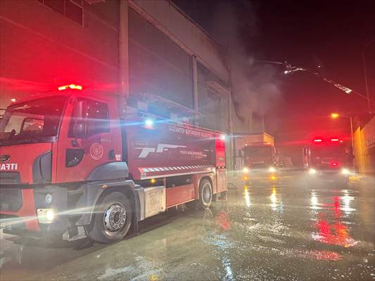 Gaziantep'teki Büyük Yangın Söndürüldü 1