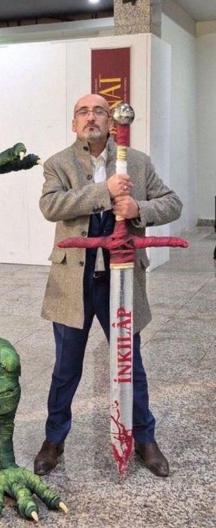 Şeyh Said'e Hakaret Eden Nasipsiz Tutuklandı! 13