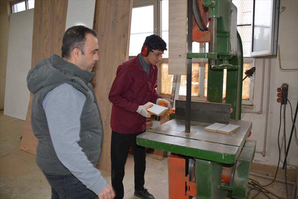 Şırnak'ta Atıklar Yakacağa Dönüştü 1