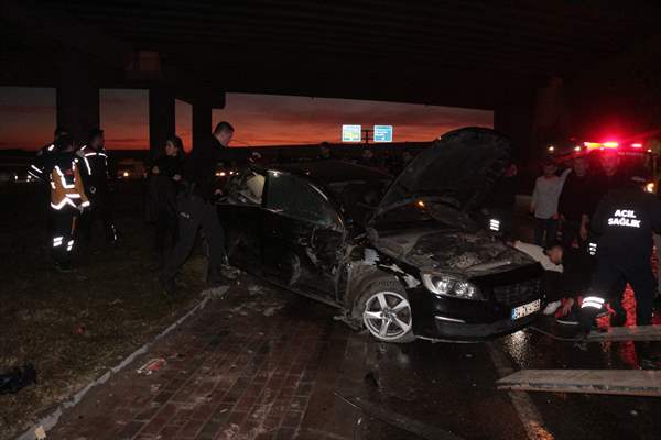 Şırnak'ta Vinç, Kamyonet, 2 Araç Ve 3 Otomobil Kazaya Karıştı 7 Yaralı 1