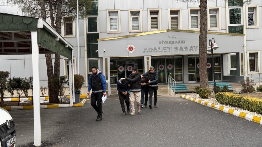 Diyarbakır’da Midelerinde Metamfetamin Ile Yakalanan 2 Kişi Tutuklandı 1