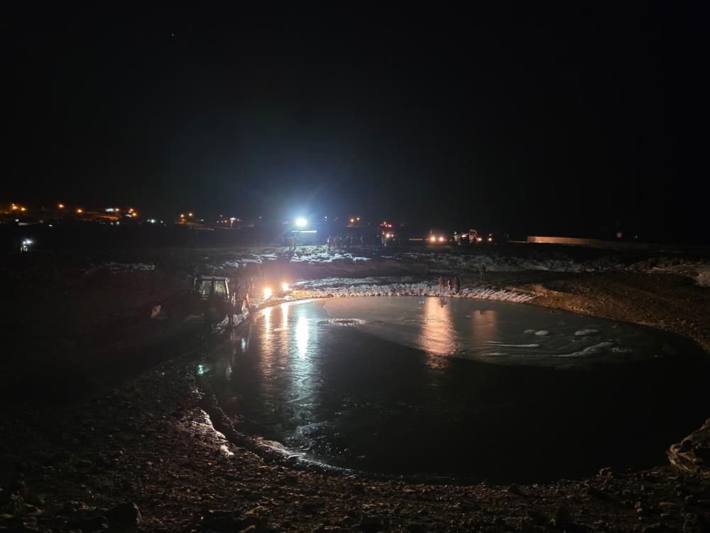 Mardin'den Acı Haber Peş Peşe Geldi! Buzla Kaplı Göletten Iki Cenaze Çıkarıldı 3