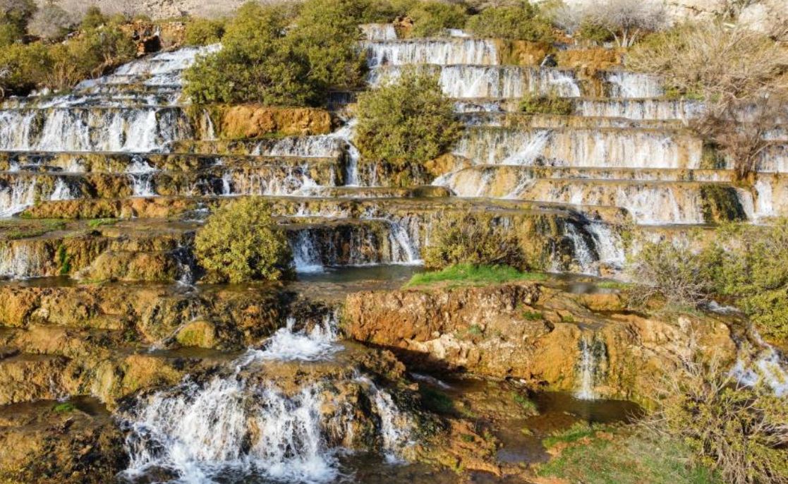 Mardin'de Başdeğirmen Şelalesi'ne Ziyaretçi Akını 3