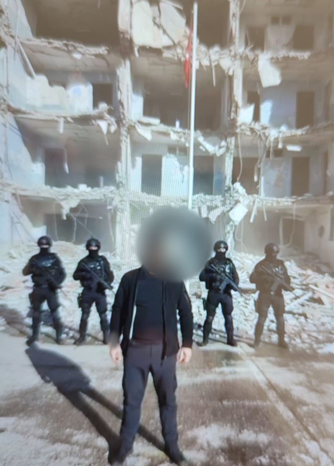 Mi̇t Adıyla 1,5 Milyon Liralık Dolandırıcılık Diyarbakır'da Yakalandılar 1