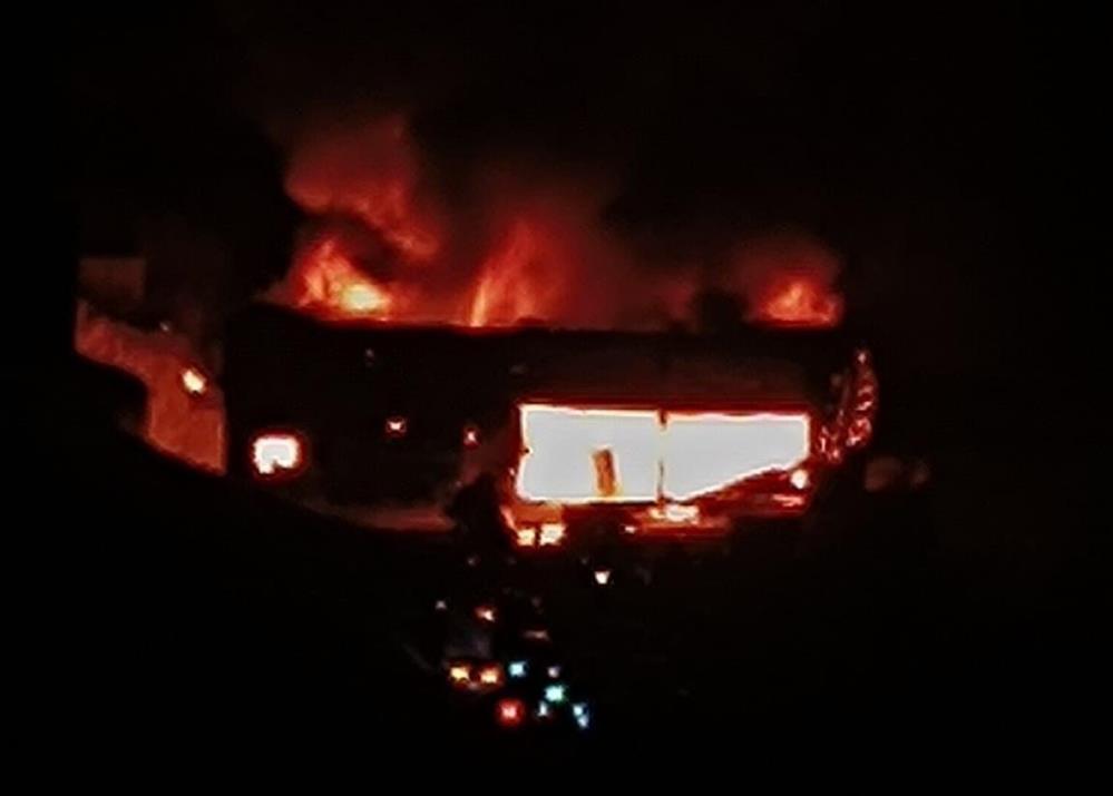 Şanlıurfa’da Fabrika Yangını 1