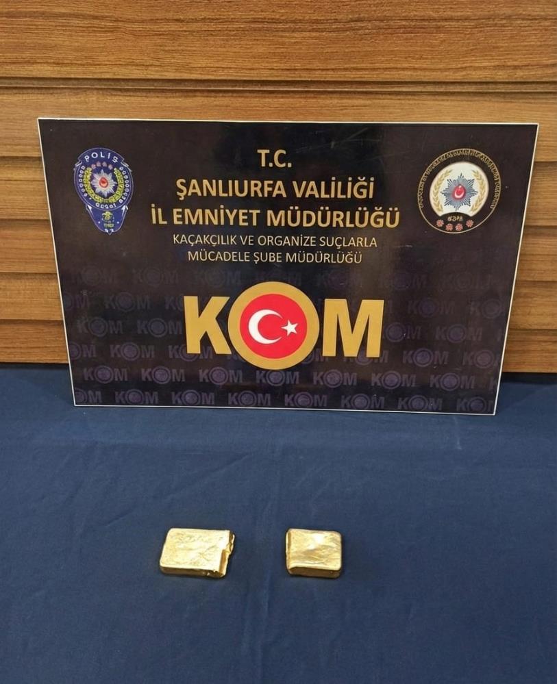 Şanlıurfa’da Otomobilde 7 Milyon Tl Değerinde Altın Ele Geçirildi