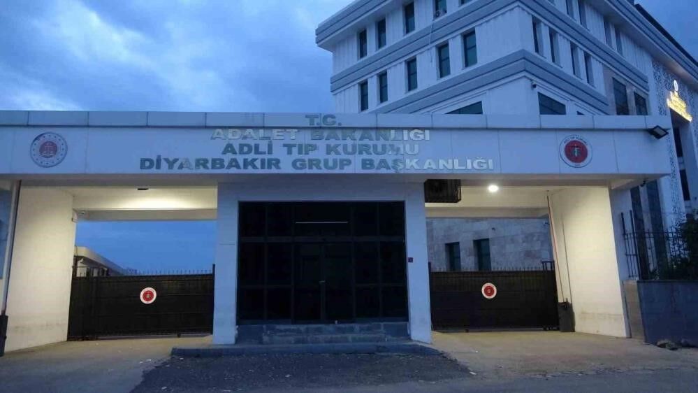 Diyarbakır’da Akraba Kavgası 1 Ölü, 3 Yaralı