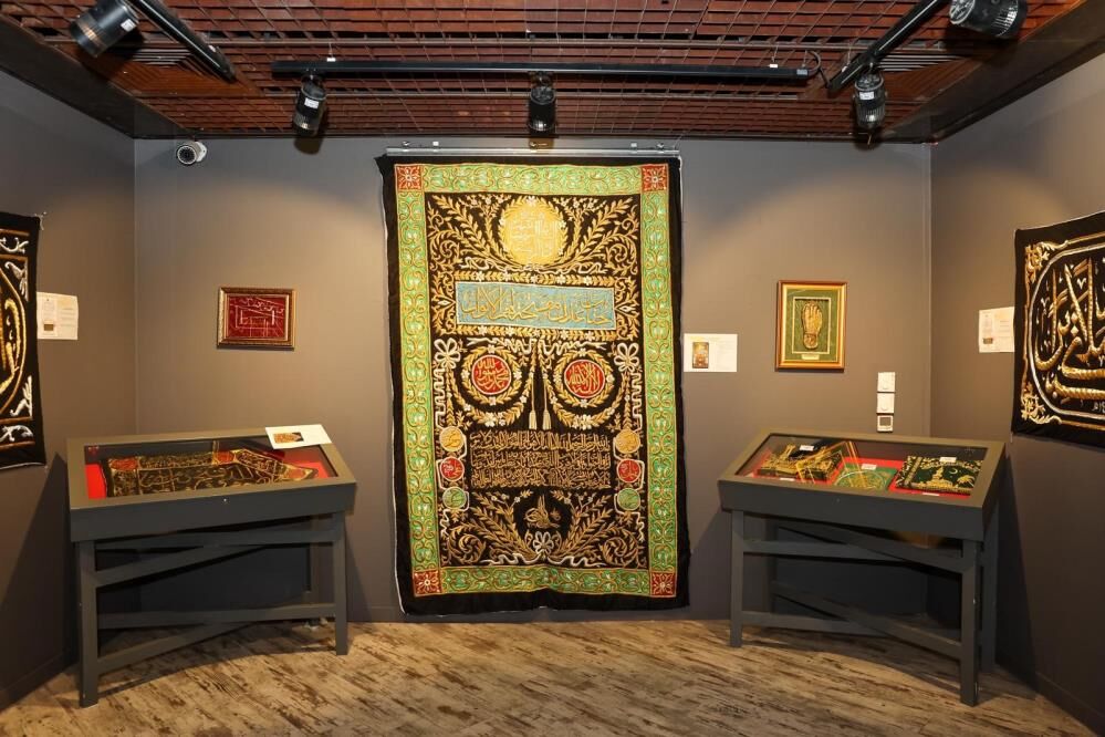 Mukaddes Emanetler Sergisi'ne Yoğun Ilgi 1