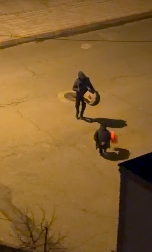 Siirt’te Sahur Için Çalınan Davula Tek Başına Halay Çekti