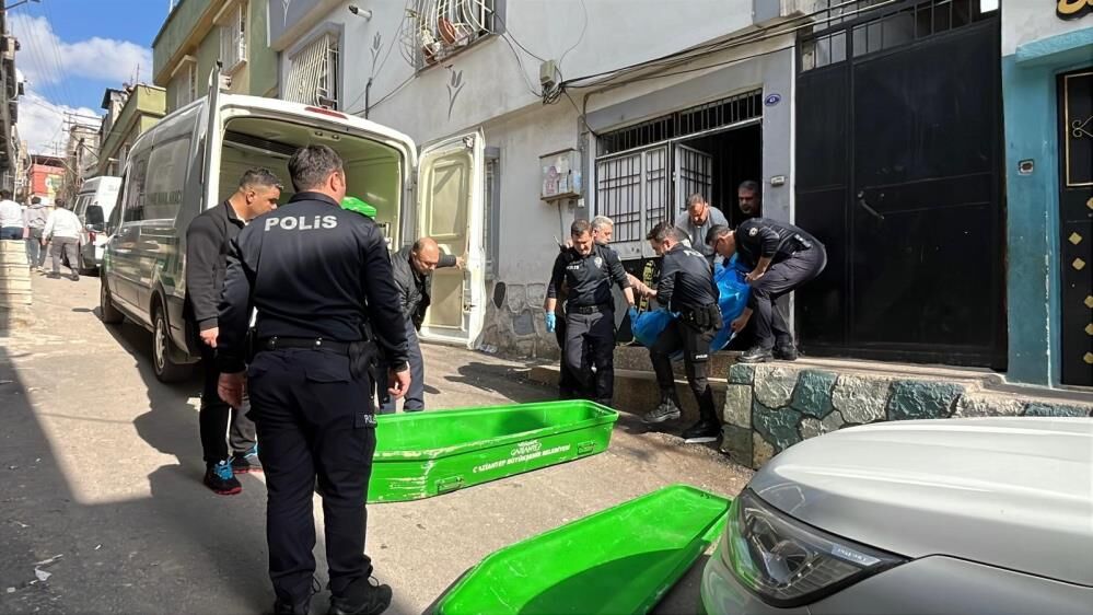 Sosyal Medya Fenomeni Cin Ali Kızı Tarafından Öldürüldü 1