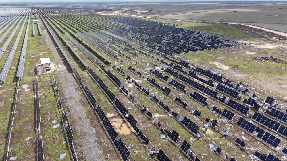 Viranşehir'de Hortum Bilançosu Güneş Panellerinde Büyük Yıkım 1
