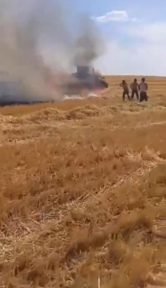 Diyarbakır'a Sınır Ilde 400 Dönüm Arazi Kül Oldu 1