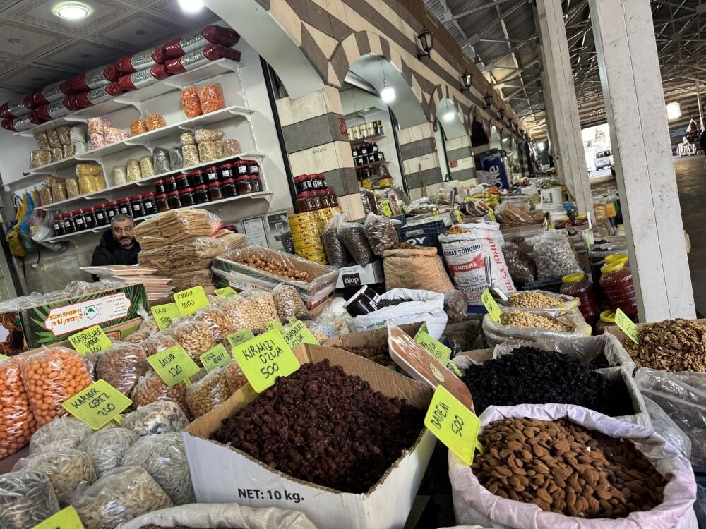 Diyarbakır'da Kuruyemiş Pazarına Yoğun Ilgi 3