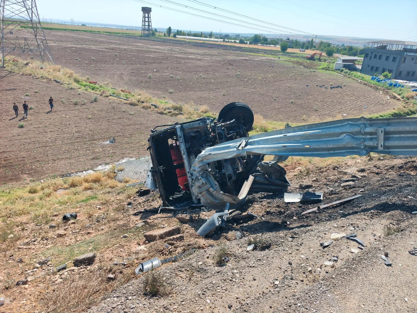 Diyarbakır'da Beton Mikseri Alev Aldı Vatandaşlar Imdata Yetişti 1