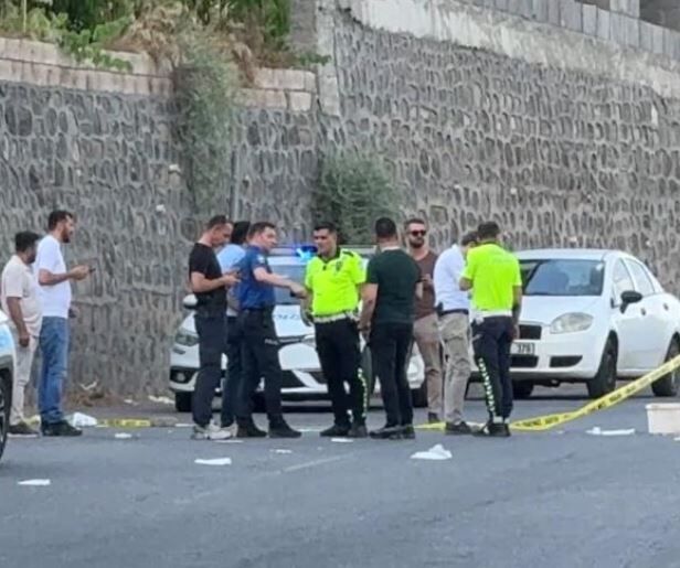 Diyarbakır'da Otomobilinin Önü Kesildi Ölen Gencin Adı Belli Oldu 3