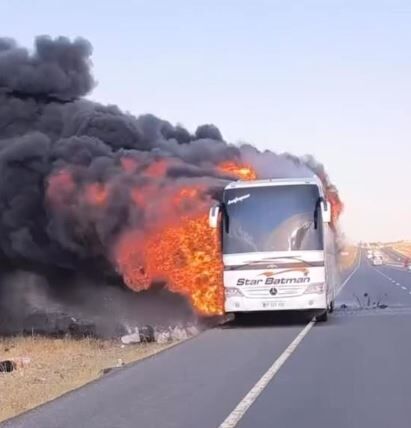 Diyarbakır yolunda yolcu otobüsü alevlere teslim oldu