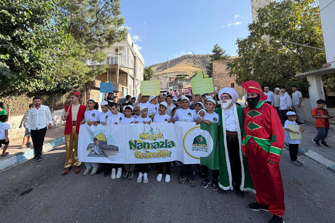 Gercüş'te 'Hayat Namazla Güzeldir' etkinliği düzenlendi