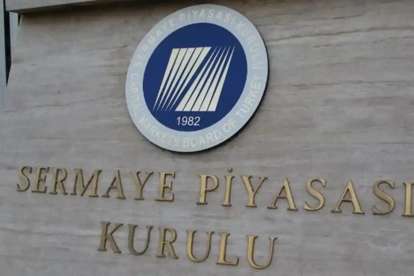 Tasfiye edilen 131 fonda 455 bin 758 yatırımcı bulunuyor