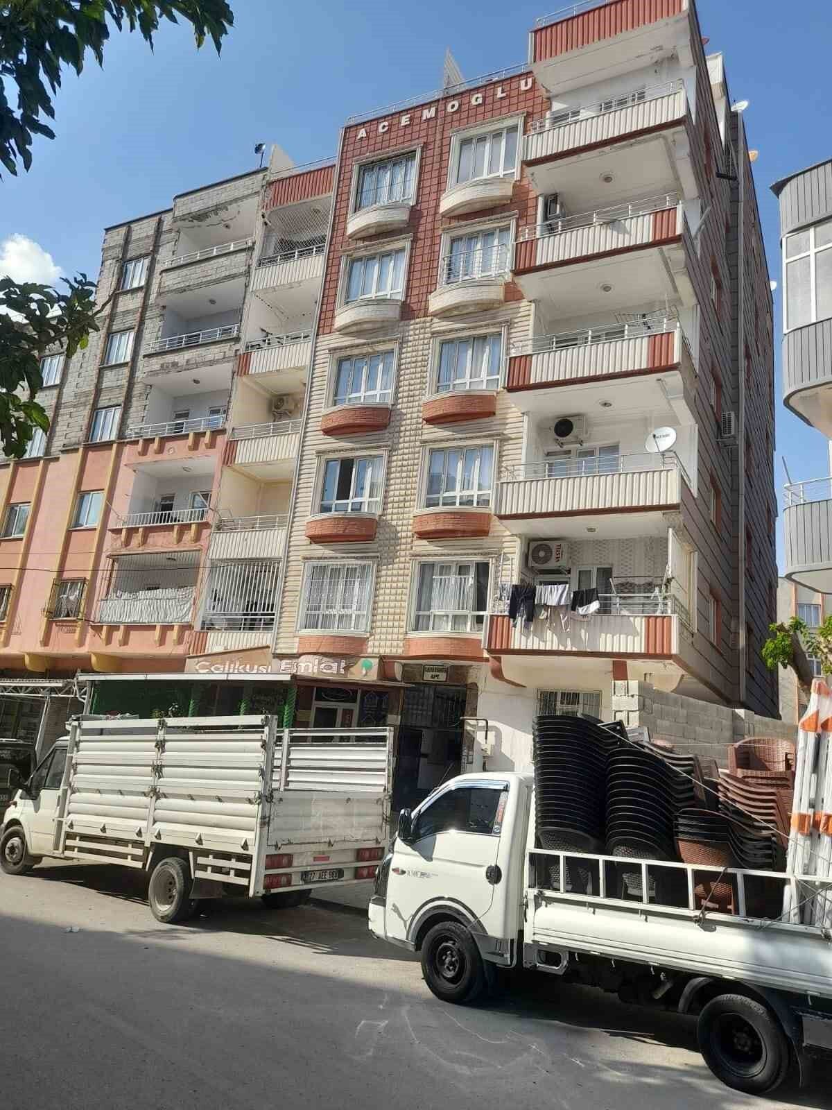 Gaziantep'te 5'inci kattan düşen çocuk kurtarılamadı