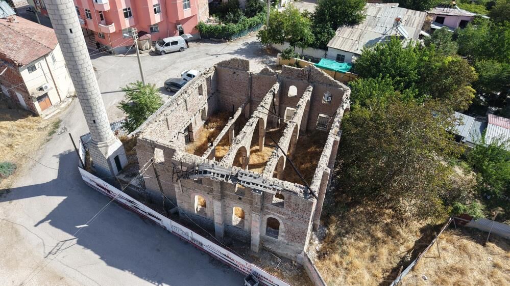 Elazığ'da 300 Yıllık Cami 6 Yıldır Restore Edilmeyi Bekliyor 1