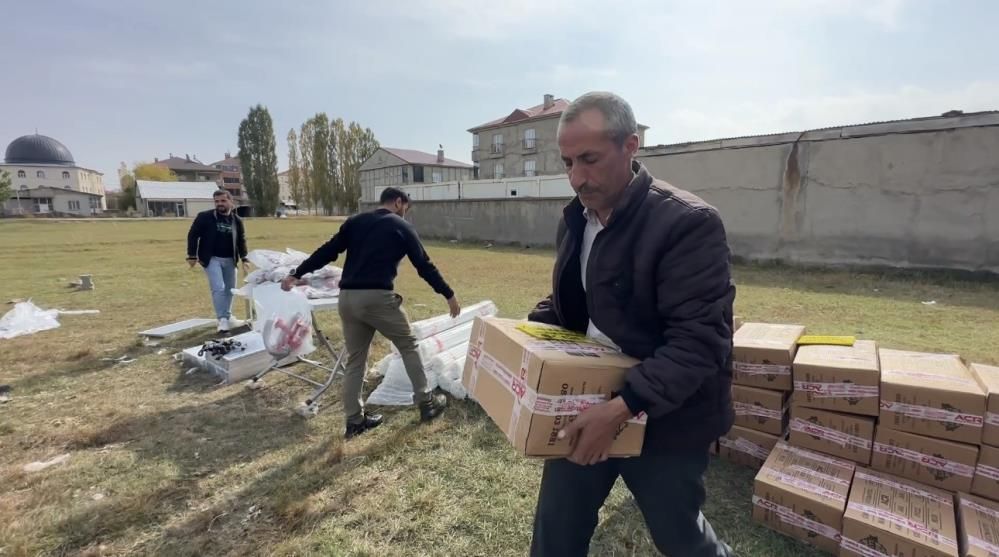 Hakkari'de Arıcıların Kovanları Güvence Altına Alınıyor Elektrikli Tel Çit Sistemi 1