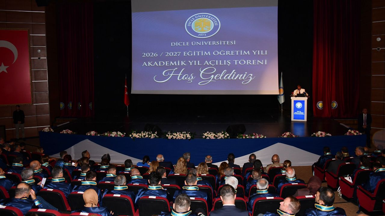 Dicle Üniversitesinde yeni akademik yılın açılışı yapıldı