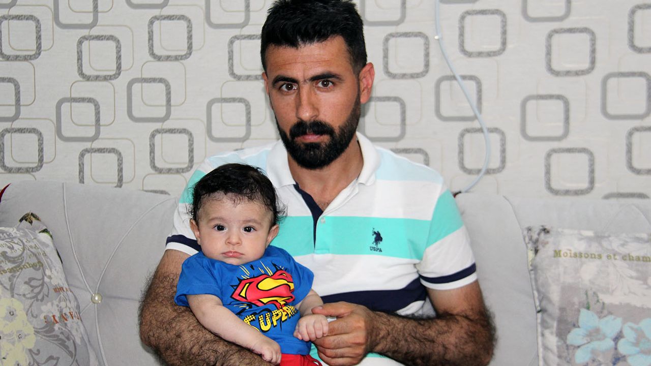 SMA hastası minik Muhammed kendisine uzanacak yardım elini bekliyor