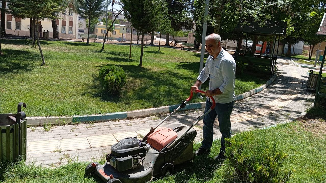 DEM'li belediyeden basın mensubuna saygısızlık