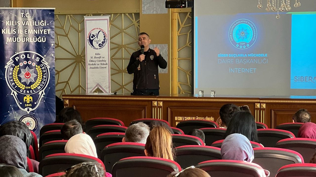 Kilis'te öğretmenler bilgilendirildi
