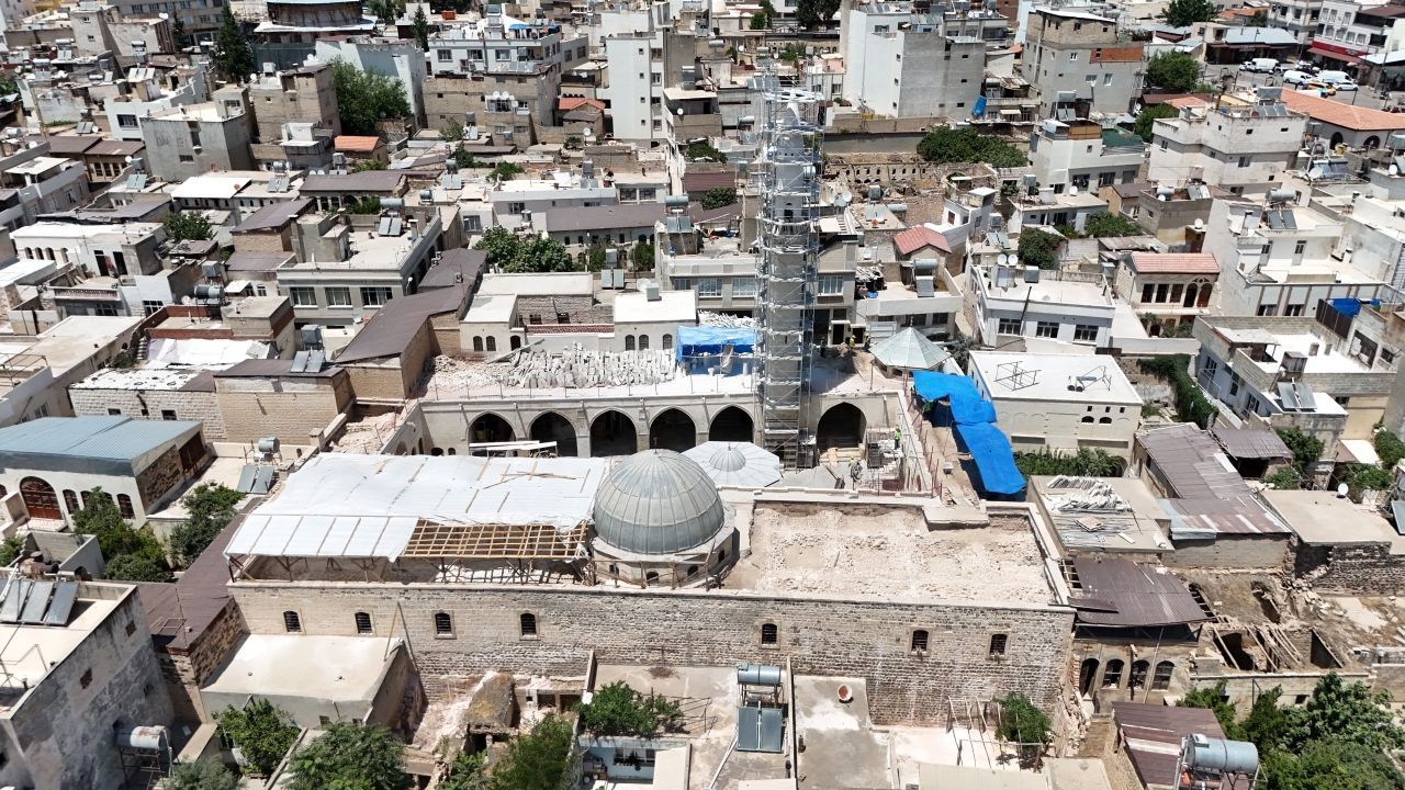 Kilis'te depremde hasar alan Ulu Cami gelecek yıl açılacak