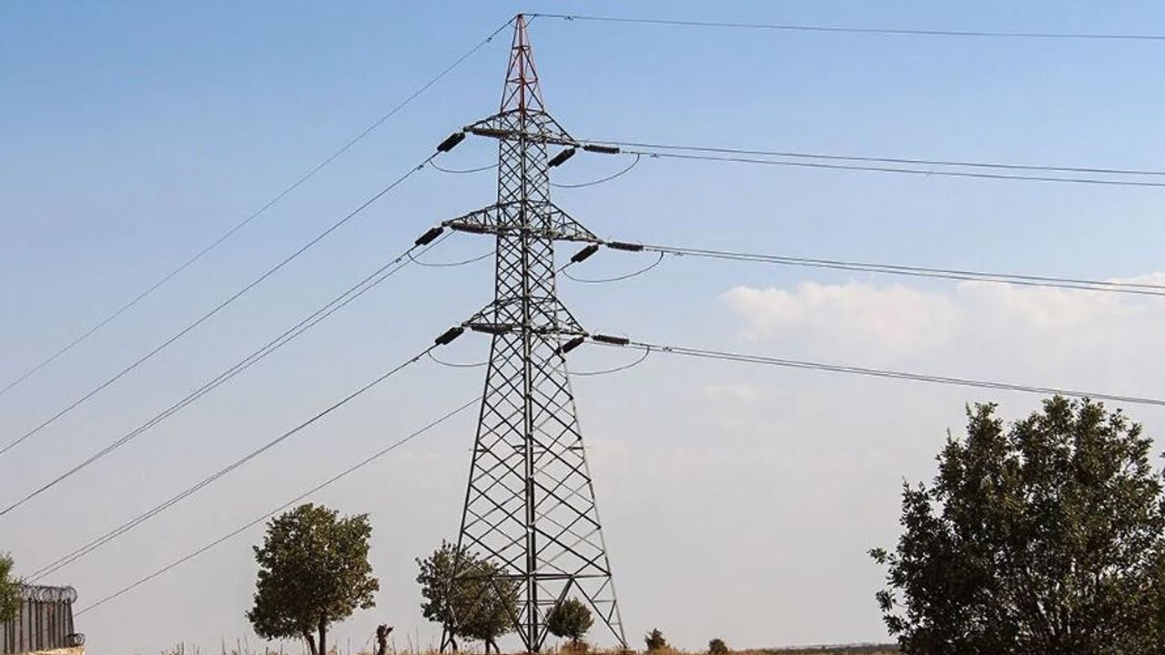 İzmir’de bugün kaç mahallede elektrik kesilecek? Listesi açıklandı