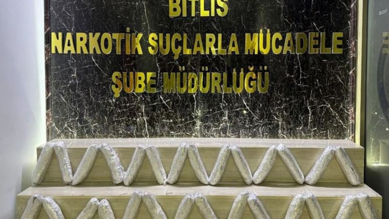 Bitlis'te 17 kilo narkotik madde ele geçirildi