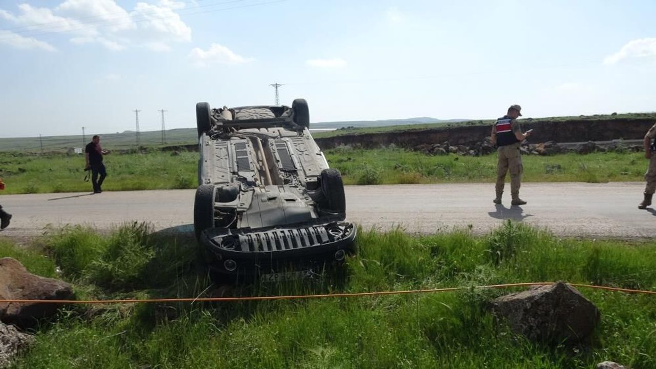 Kilis’te otomobil takla attı: 5 kişi yaralandı