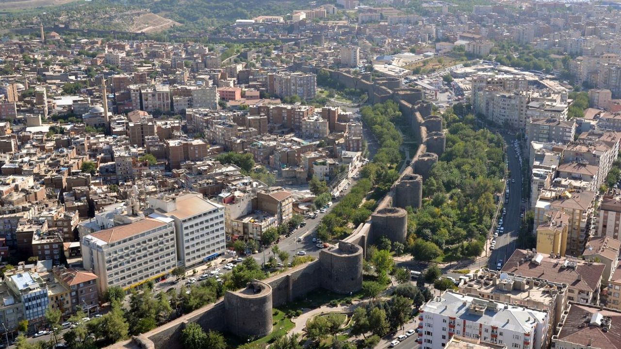 Diyarbakır'da planlı elektrik kesintisi: İlçe ilçe listesi..