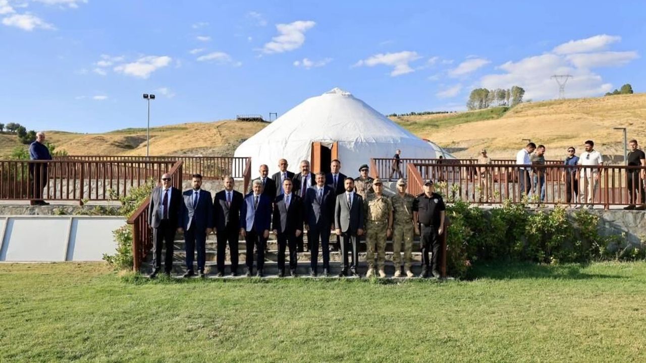 Bakan Yardımcısı Çelik Bitlis'te hazırlıkları inceledi