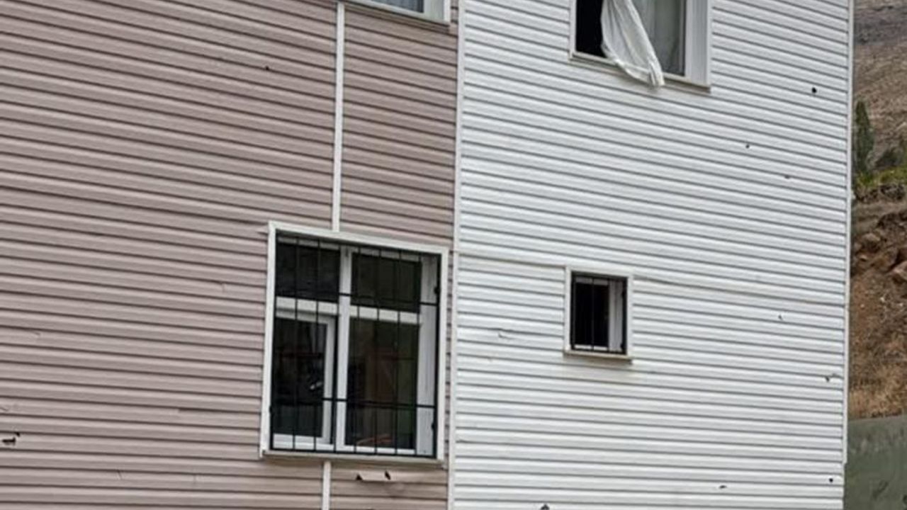 Bitlis'te okula silahlı saldırı: Av tüfeğiyle ateş açtı