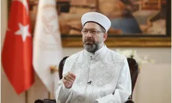 Diyanet İşleri Başkanı Erbaş: İlahi, yurtlarını koruyan kardeşlerimizi sen muzaffer eyle