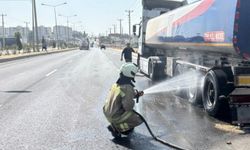 Mardin’de yakıt yüklü tanker alev aldı